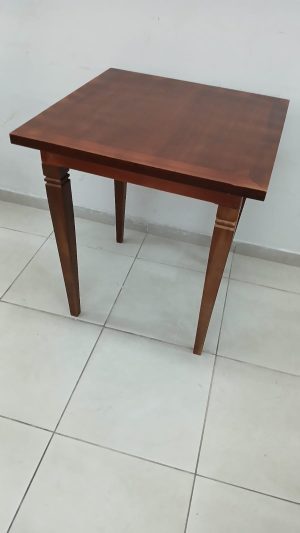 Mesa Madeira Maciça 70x70
